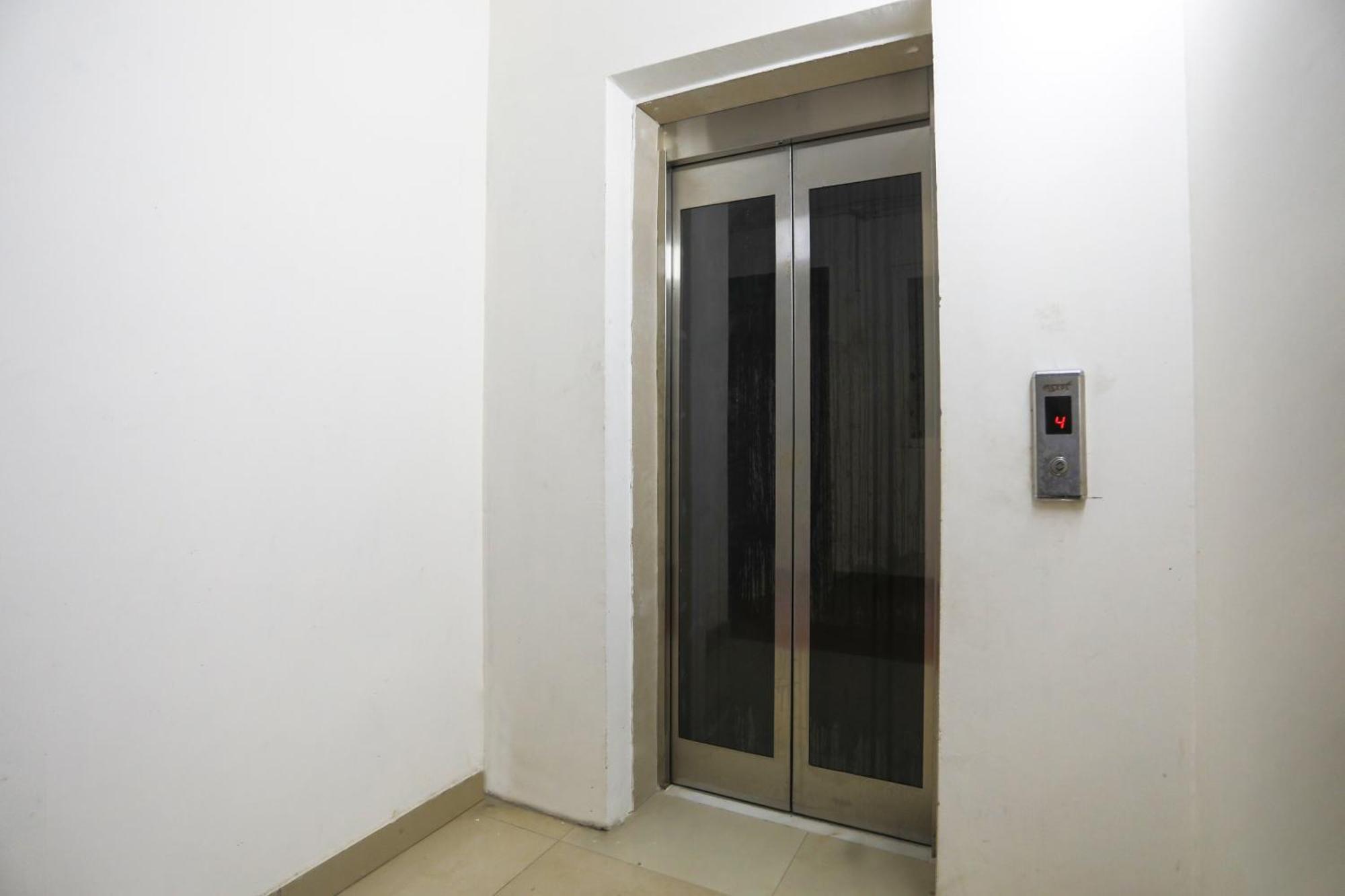 Hotel O Jsb Hotel فريد آباد المظهر الخارجي الصورة